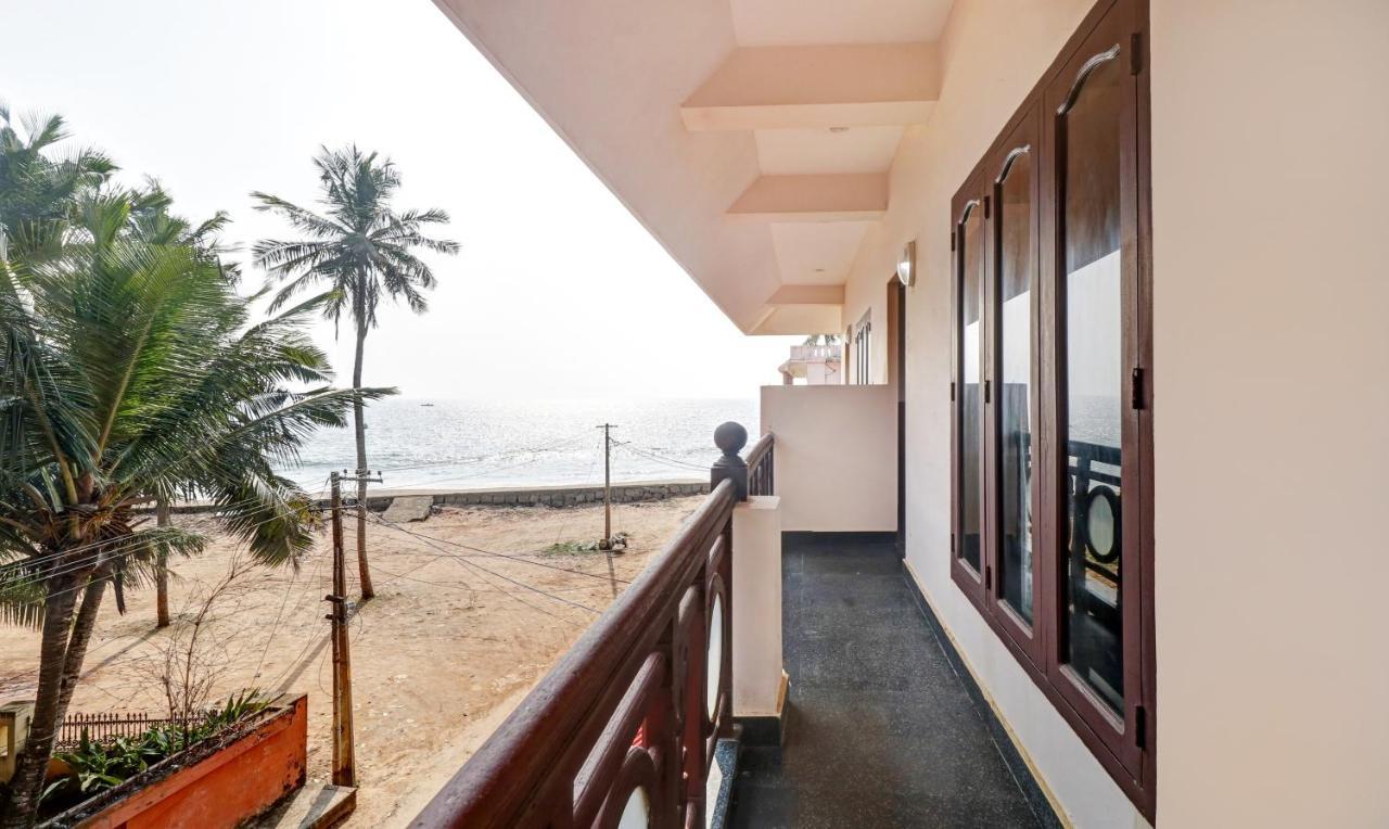 Itsy Hotels The Waters Edge Beach Resort Kovalam Exterior photo