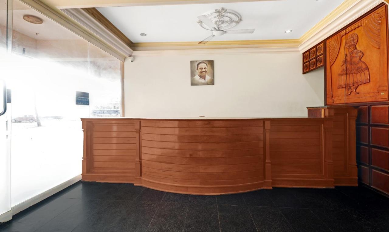 Itsy Hotels The Waters Edge Beach Resort Kovalam Exterior photo